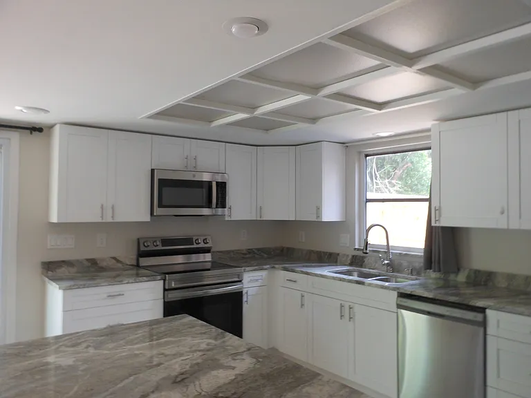 3416 Avenida Madera — Photo 4