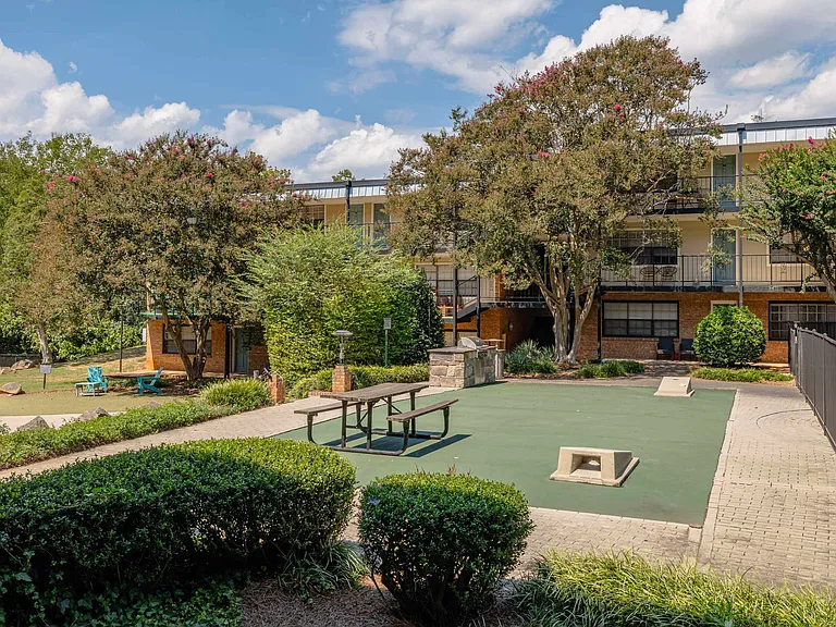 Selwyn Flats — Photo 41