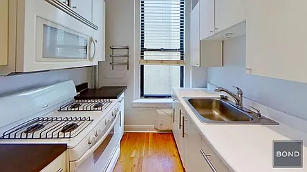 Rented by Bond New York