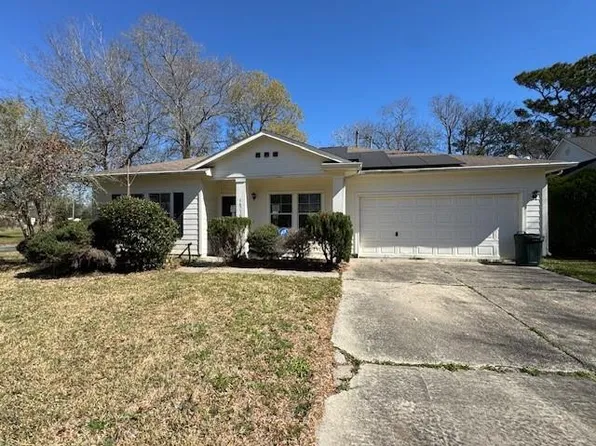 16710 Coxswain Ct, Crosby, TX 77532