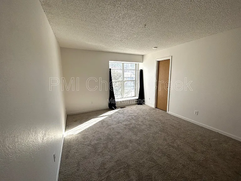 5615 S Malta St — Photo 51