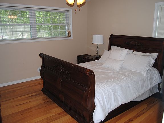 5th image of 4840 Riverridge Dr