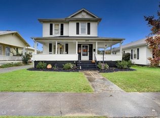 207 Clinchfield Ave, Erwin, TN 37650