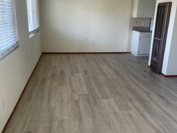2233 Clinton Ave, Alameda, CA 94501