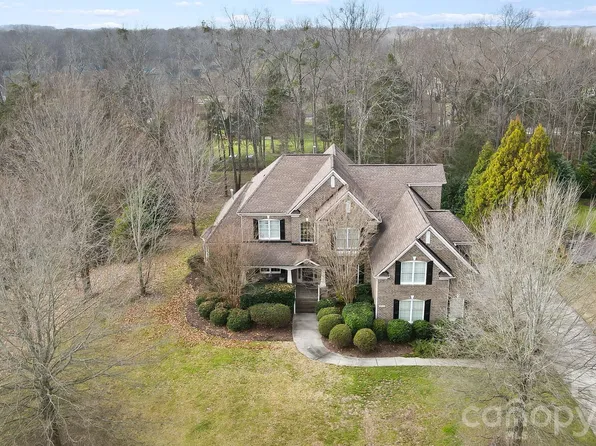 2016 Autumn Blossom Ln, Waxhaw, NC 28173