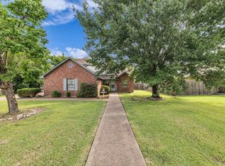 115 Turtle Cove Dr, Elm Mott, TX 76640
