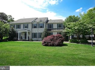 13 Tracy Dr, Doylestown, PA 18901