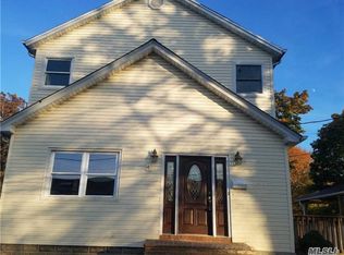 1693 Sterling Ave, Merrick, NY 11566