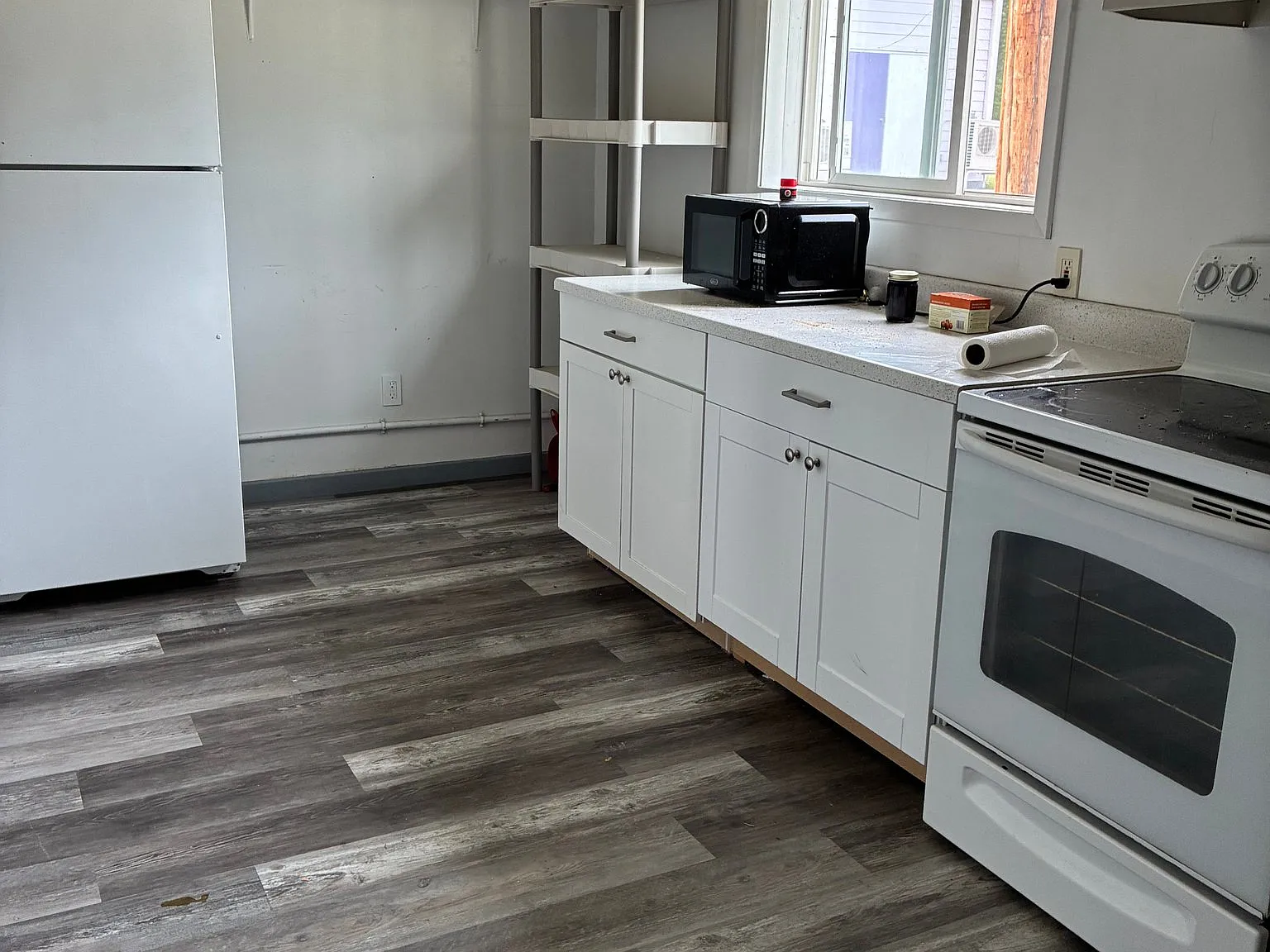 comfortable and affordable single unit cabin — Photo 2