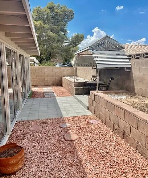 928 Nellie Jo Dr — Photo 25
