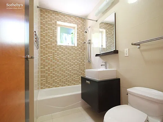 Rented by Sotheby's International Realty | media 5