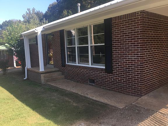 5th image of 1005 Creekwood Dr
