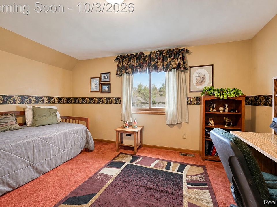 40019 Gulliver Dr, photo 29
