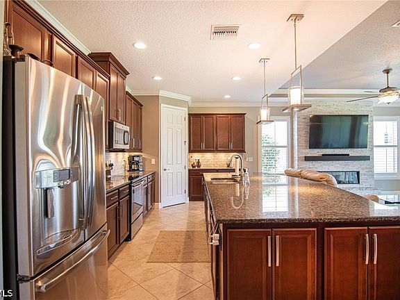 3rd image of 2631 Malaita Ct