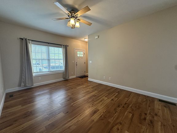 2nd image of 58 Brownstone Dr