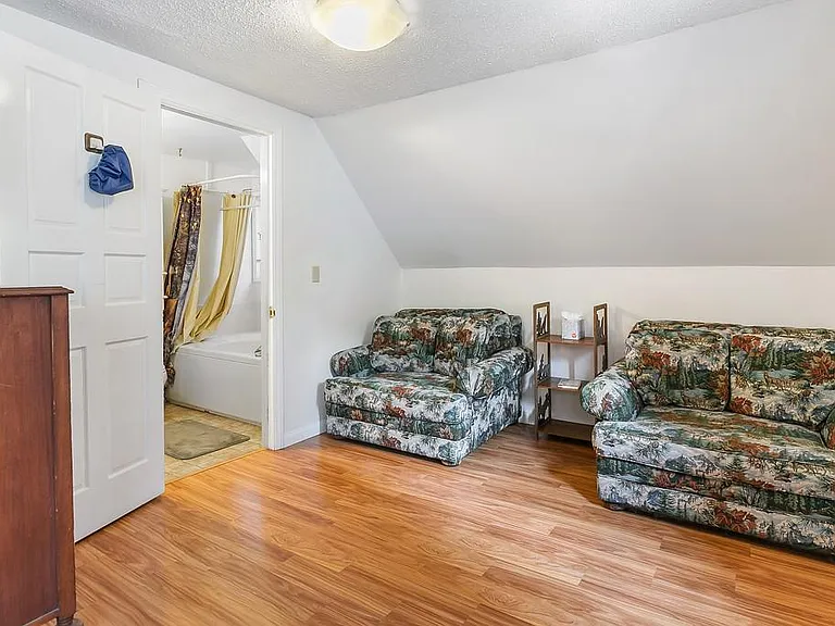 2726 View Dr #MAIN HOUSE — Photo 12