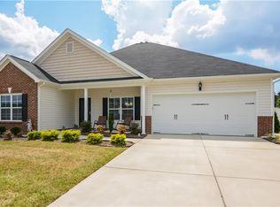 3427 Obsidian Ct, High Point, NC 27265