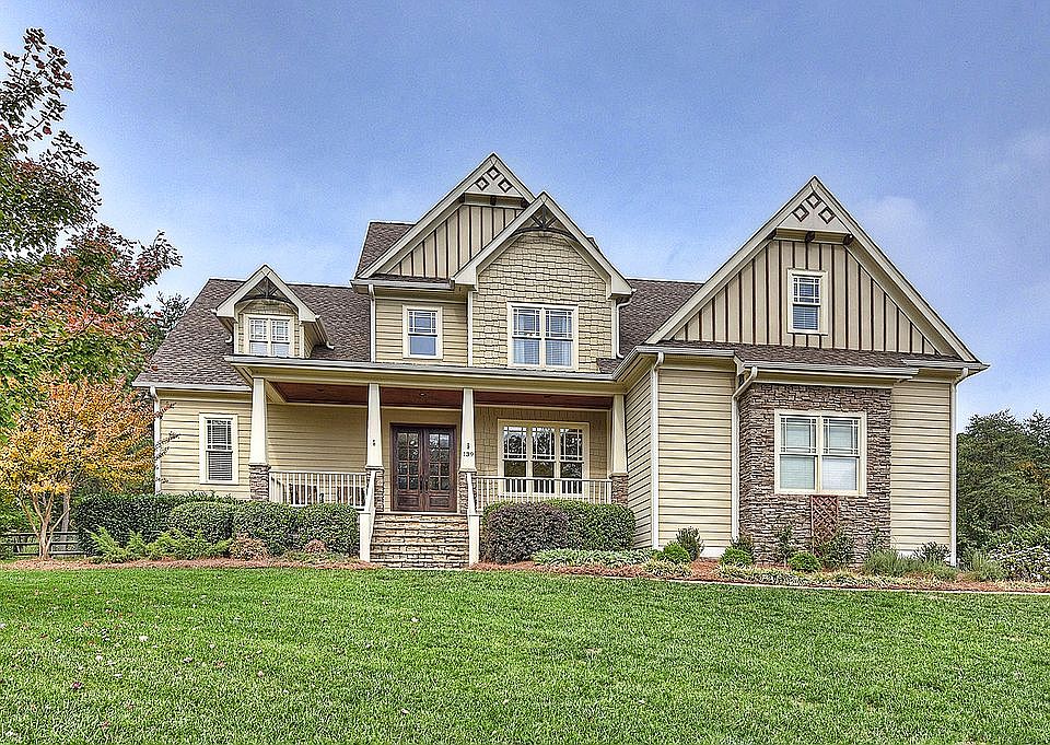 1st image of 139 Bayberry Creek Cir