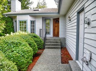 14 Longshore Ln, Bellingham, WA 98229