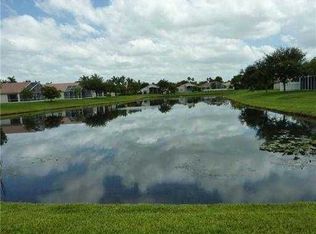5887 Royal Club Dr, Boynton Beach, FL 33437