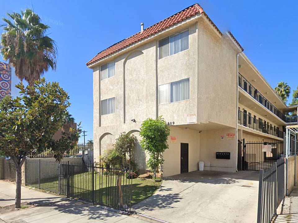 1st image of 2509 Crenshaw Blvd APT 1