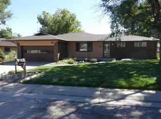 8262 W 70th Pl, Arvada, CO 80004
