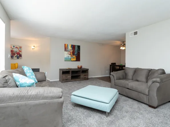 Westside Commons Apartments