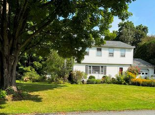 4 Woodmore Dr, Hanover, NH 03755