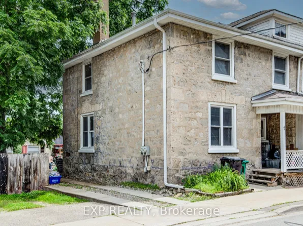 5 George St S, Cambridge, ON N1S 2N3