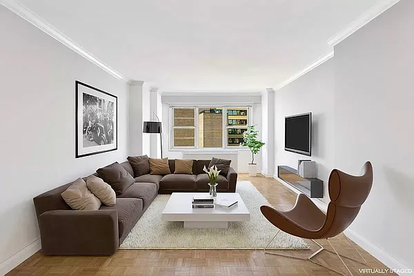 Rented by Up Real Estate Advisors LLC | media 10