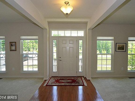 2nd image of 12401 Carriage Park Pl