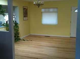 3006 Viola Dr SW, Albuquerque, NM 87105