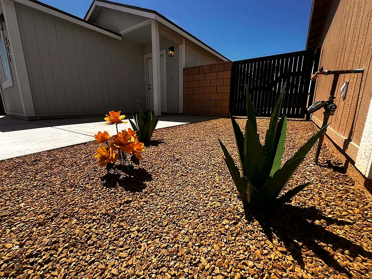 396 Riverfront Dr — Photo 33
