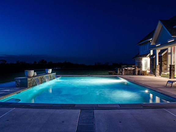 4th image of 130 McMurran Farm Ln
