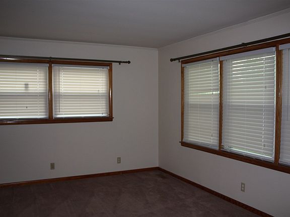 2nd image of 1207 S 11th St