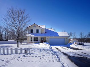 5245 Twilight Ln, Little Suamico, WI 54141