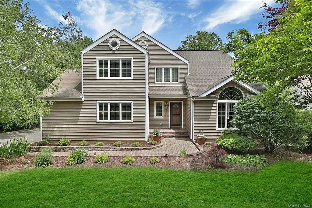 2942 Farm Walk Road, Yorktown Heights, NY 10598 Zillow