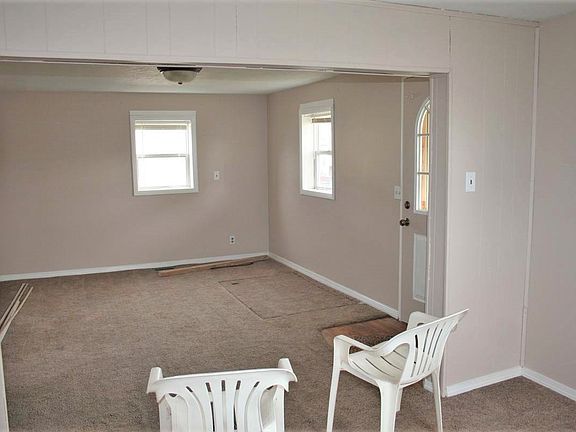 3rd image of 3117 Richmond Ave