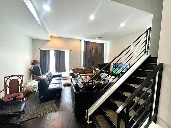 3rd image of 826 N Broad St #4A