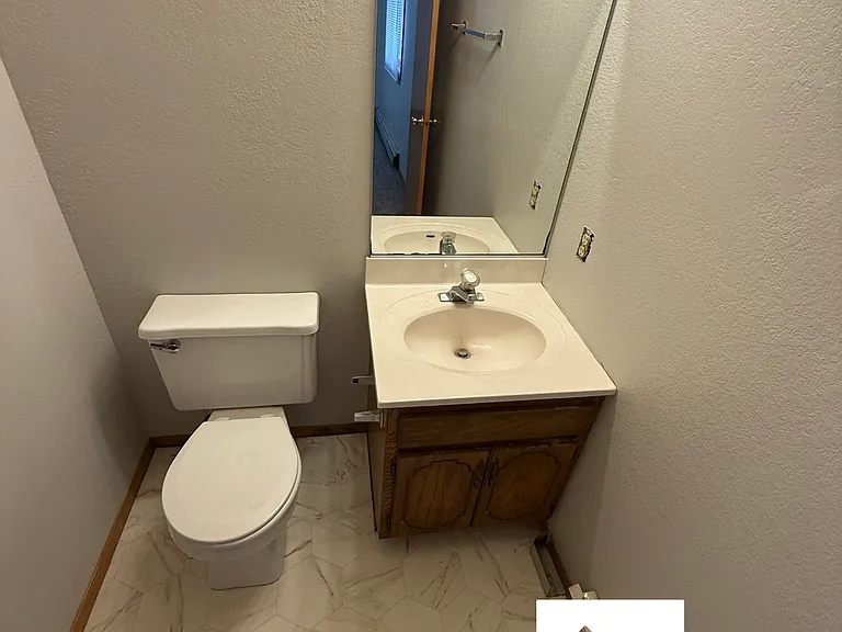 609 N Teton Dr #8 — Photo 11