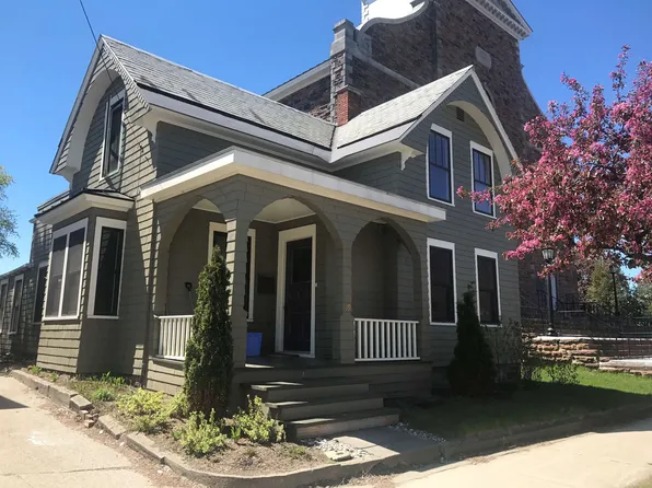 39 Allen Street, Burlington, VT 05401