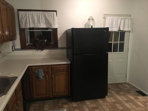 5th image of 2310 Wharton Ct