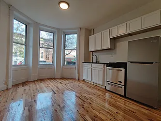 Rented by Signature Property Realty