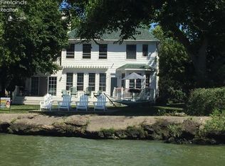 3534 N Surfside Dr, Pt Clinton, OH 43452