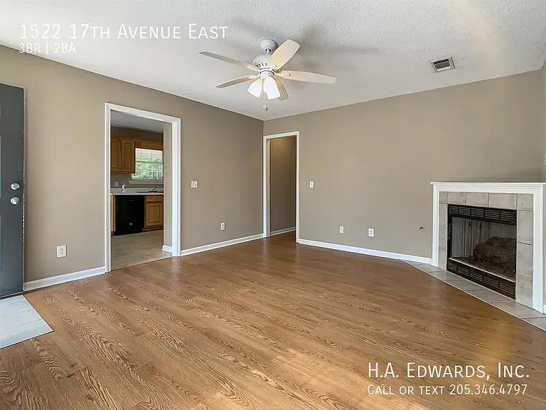 1522 17th Ave E — Photo 11