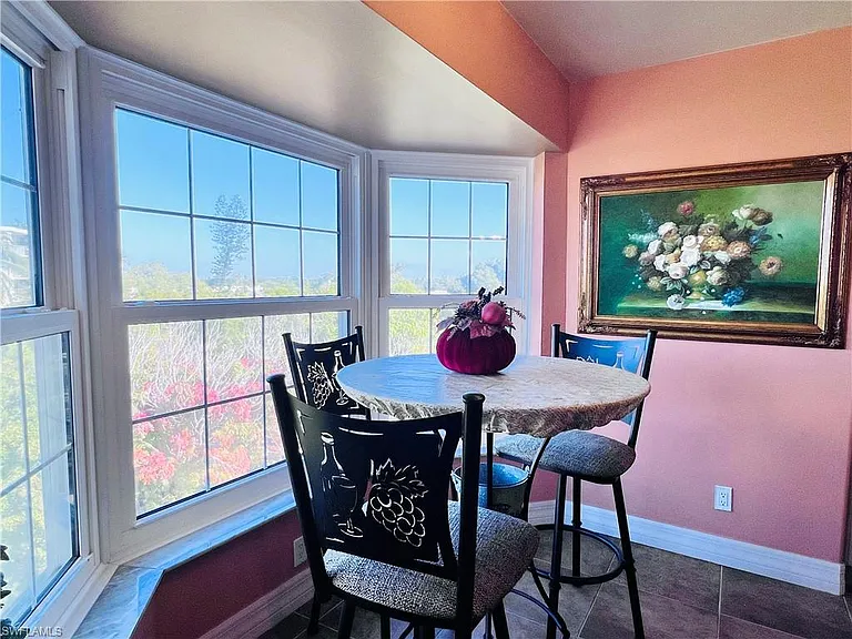 1200 Gulf Shore Blvd N #404 — Photo 10