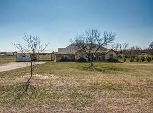 121 Paradise Canyon Cir, Paradise, TX 76073