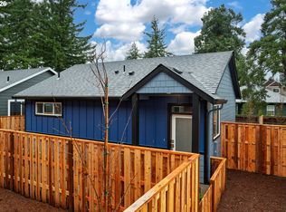 6225 SE Knapp St #B, Portland, OR