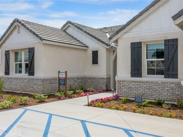 6089 Saddlehorn Ln, Riverside, CA 92509