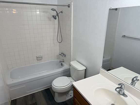 4th image of 1851 Salem Ave #11549188
